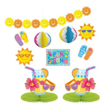Summer decorations with suns and beach balls.