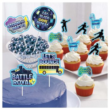 Gaming-themed cake and cupcakes with decorations.
