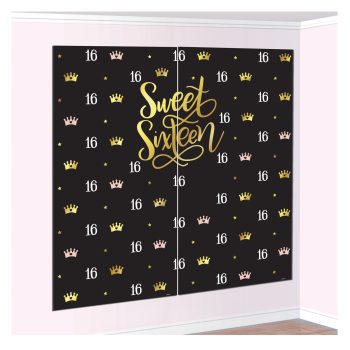 Sweet Sixteen backdrop with crowns and stars.