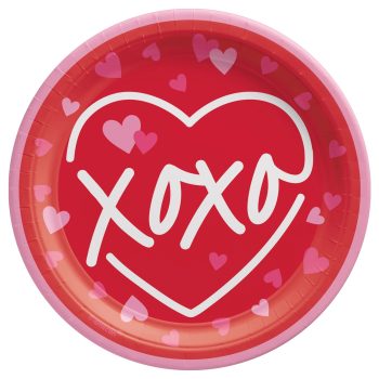 Red plate with a heart and 'XOXO' design surrounded by smaller hearts.
