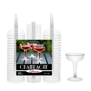 Chilled cocktail glasses with a cityscape backdrop and 'Chillagede' branding.
