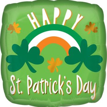 Happy St. Patrick's Day greeting with shamrocks and rainbow.
