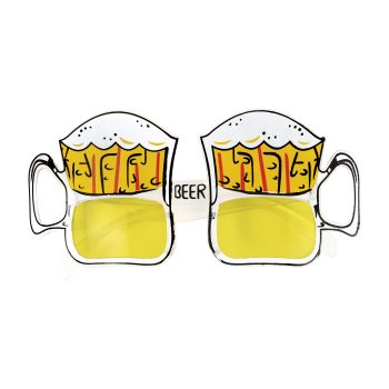 Two beer mugs clinking with foam on top, labeled 'KAFFE' and 'KOFFEE'.